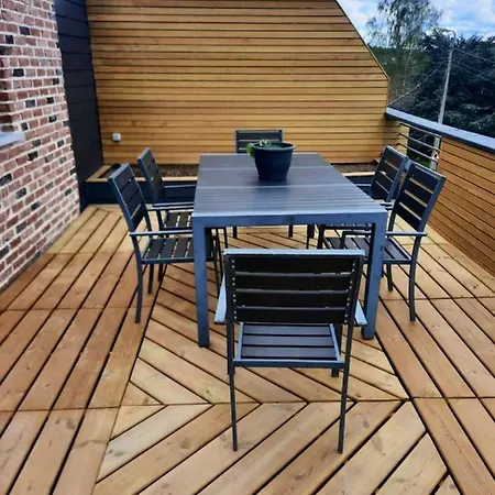 2 Bedrooms With Furnished Terrace And Wifi At