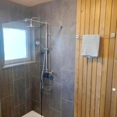 2 Bedrooms With Furnished Terrace And Wifi At Apartamento